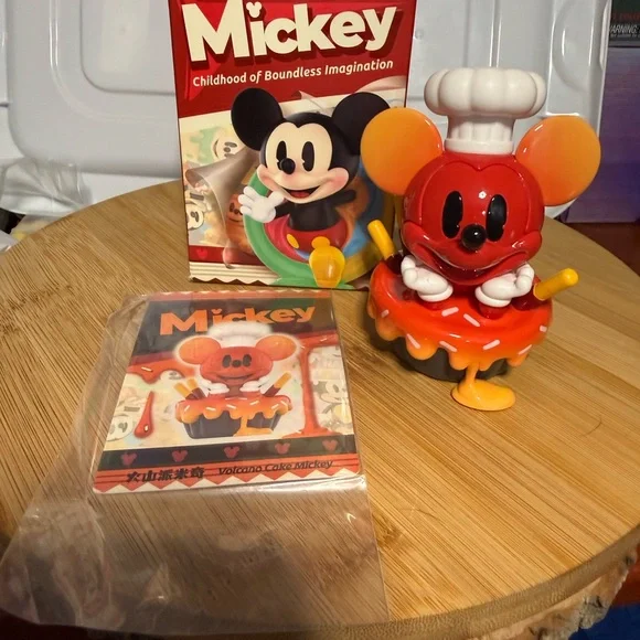 POP MART Disney Mickey Childhood of Boundless Imagination Series - Picture 4 of 4